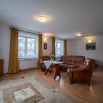 Проживание в семье U Zajacow I